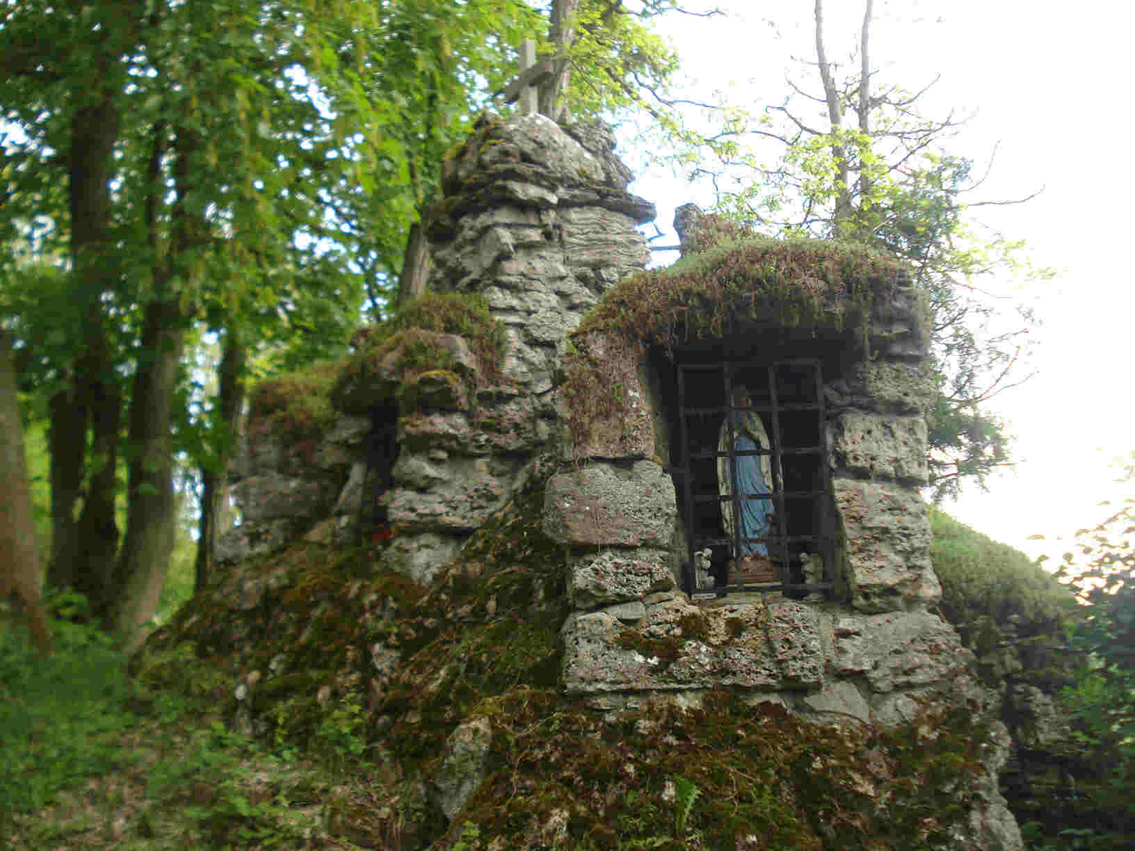 Grotte 1898 von Valentin Gast errichtet
