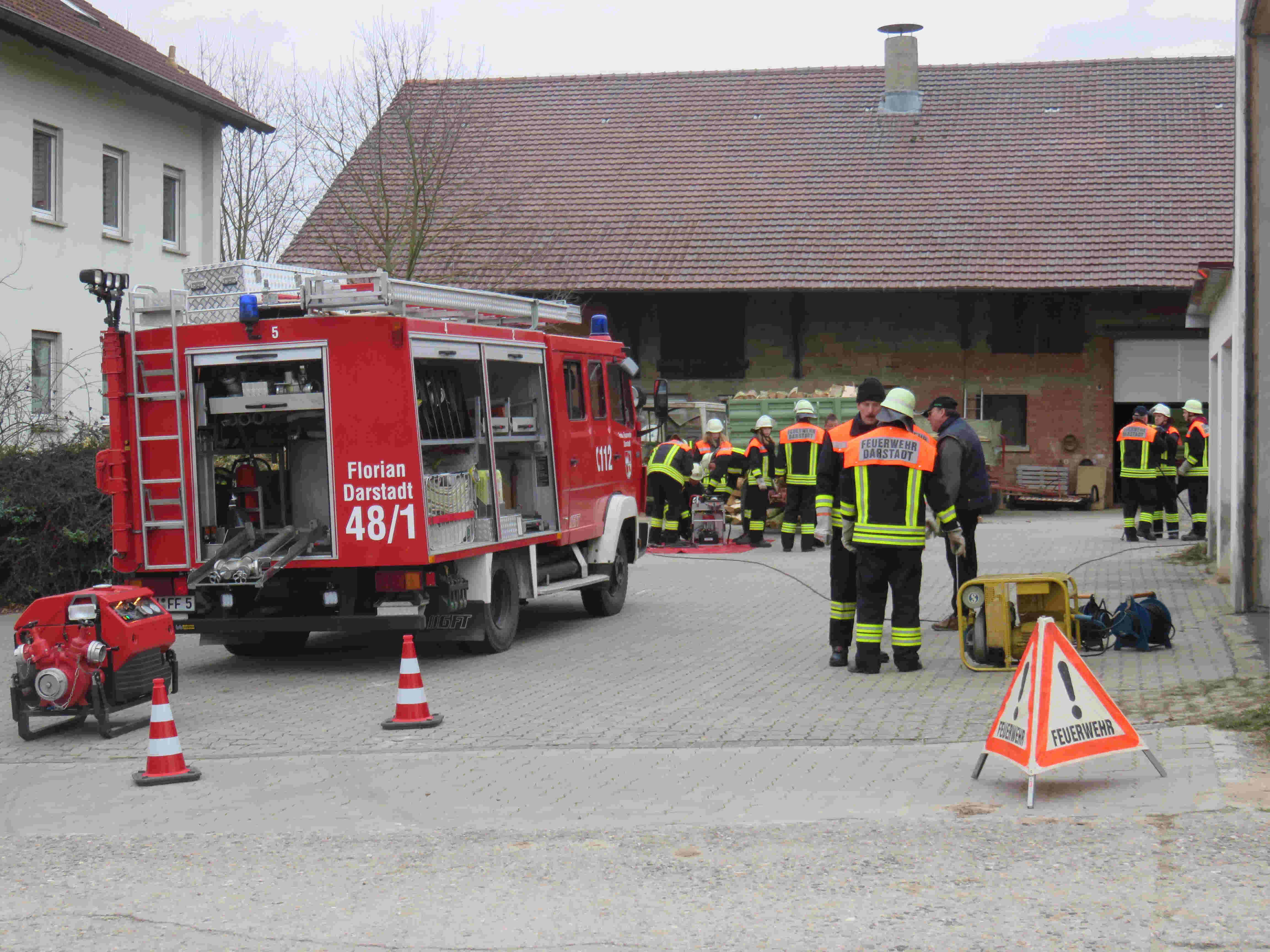 Feuerwehrbung in Darstadt
